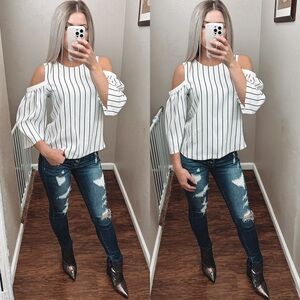 Ann Taylor | Swanky black and white striped cold shoulder Top size Small